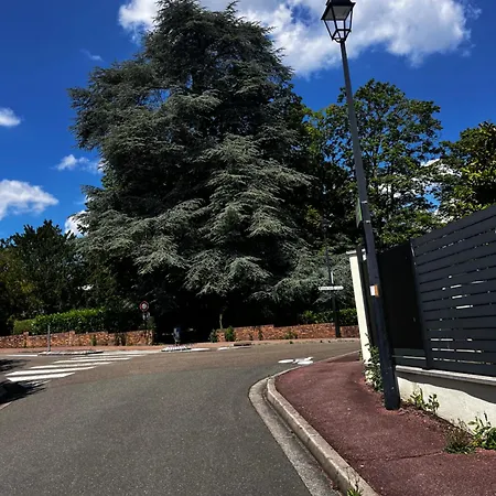 Apartamento Proche Gare Et Versailles Marly-le-Roi